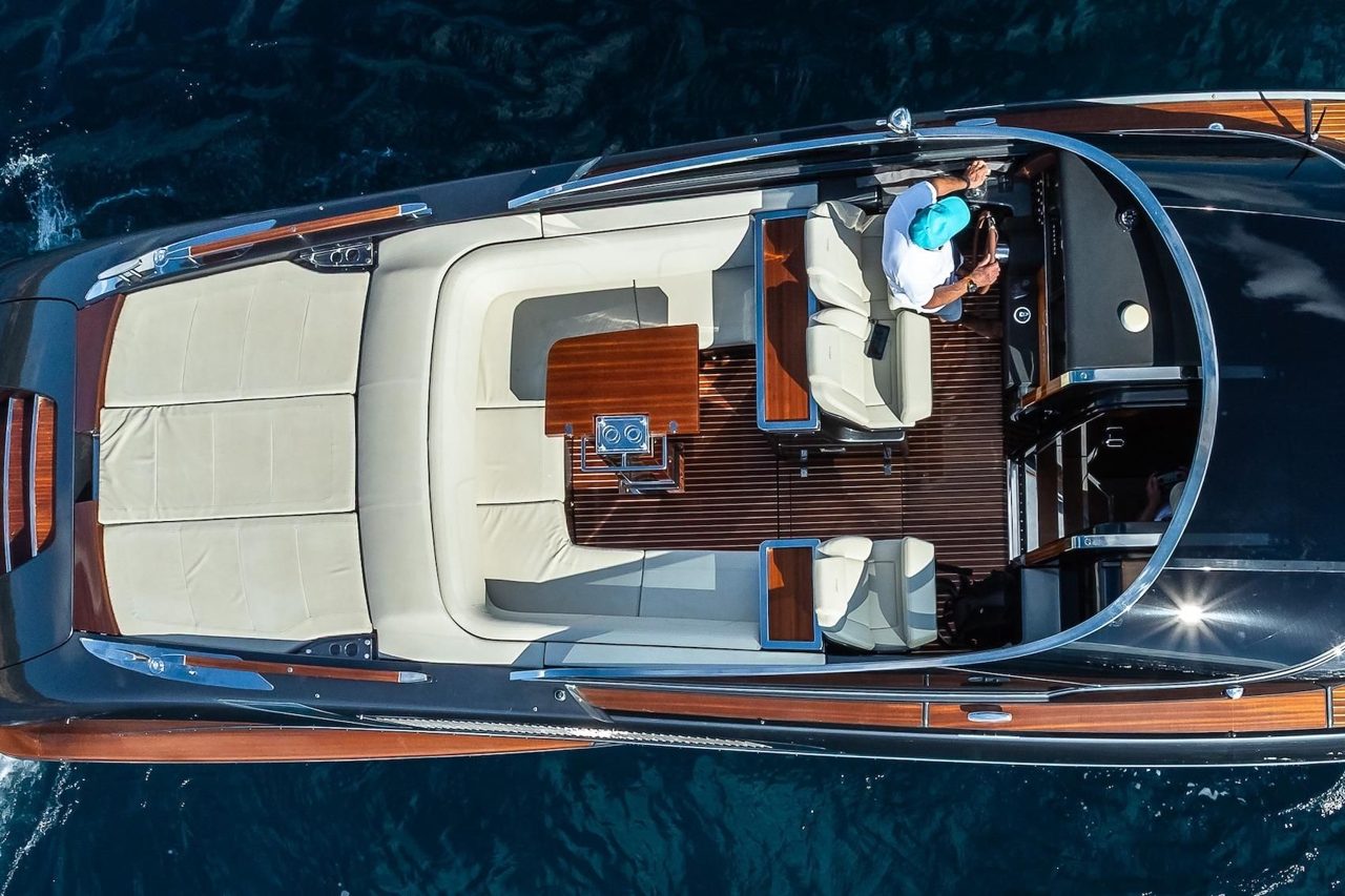 Riva 38 Rivamare deck viewed from above