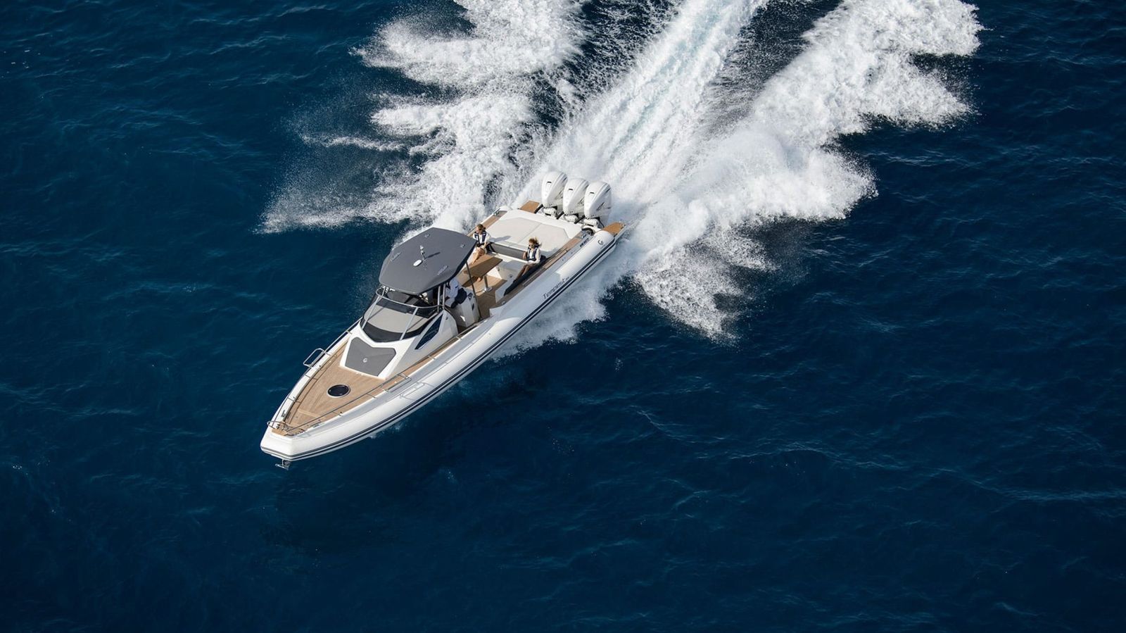 Tempest 44 luxury charter boat — Italian design, Puerto Portals Mallorca